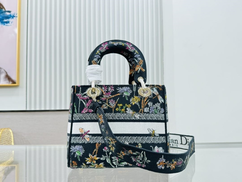 Dior Shopping Bags